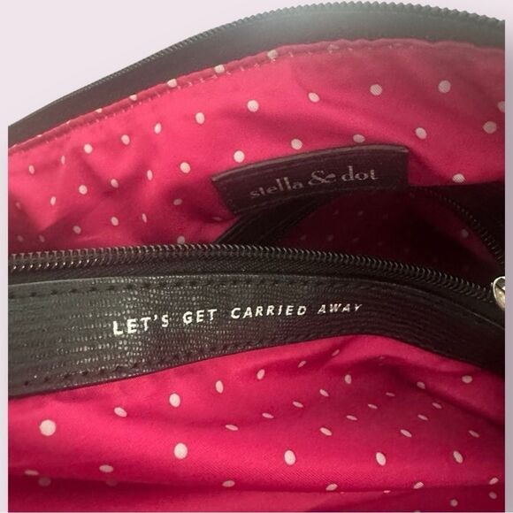 Stella & Dot Getaway Expandable Tote Bag Zebra Black White - Picture 6 of 16